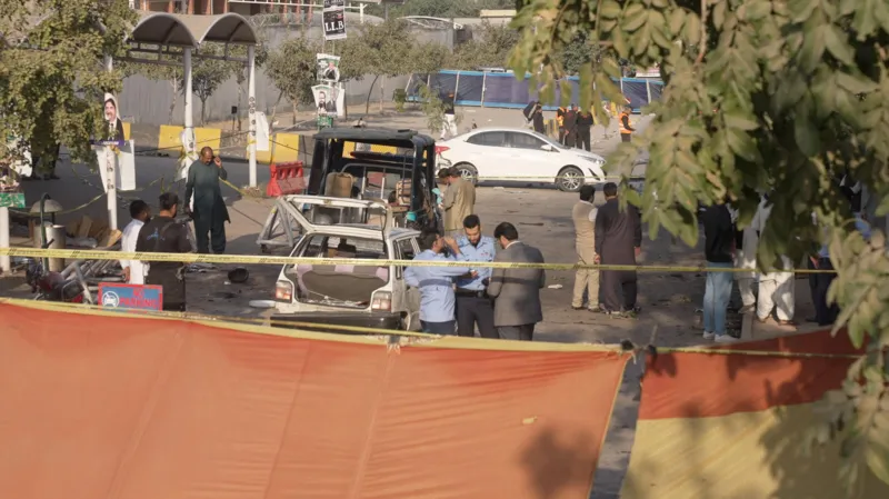 Suicide bombing in Islamabad kills 12, says Pakistan's interior minister