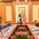 China’s FM Wang Yi appreciates Pakistan’s active diplomatic efforts in promoting Middle East peace: FO